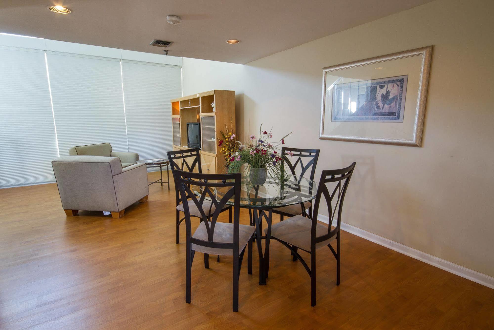 Rodeway Inn South Miami - Coral Gables Eksteriør bilde